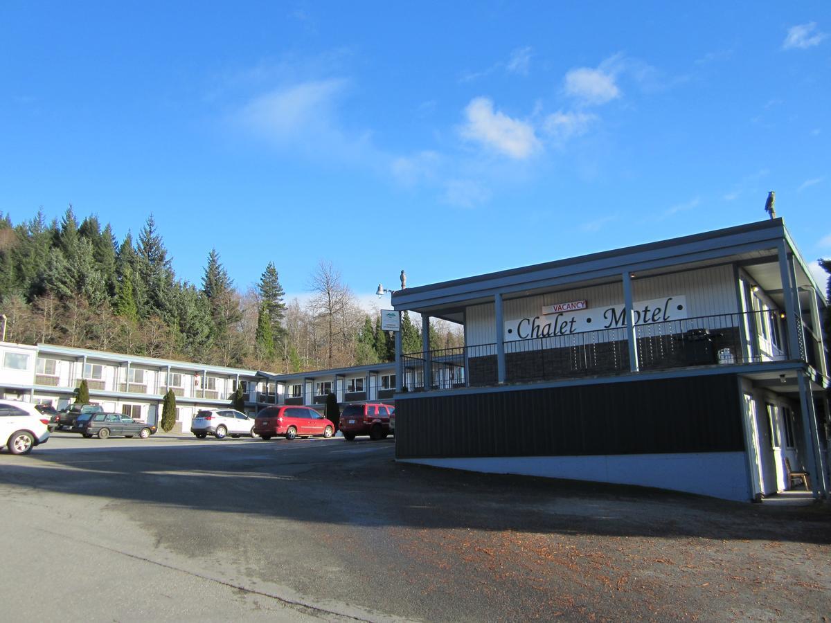 Chalet Inn Kitimat Exterior photo